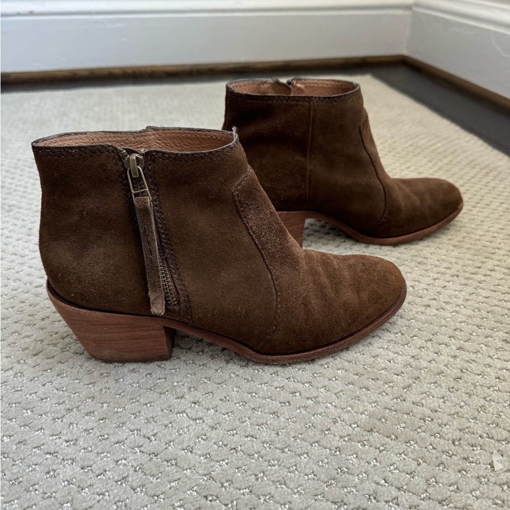 Madewell Suede Ankle Boots size 8.5 - Picture 1 of 8